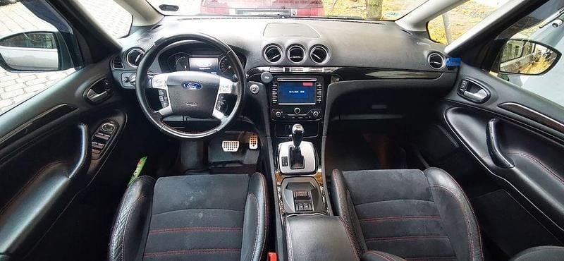 Gebraucht Ford S-MAX Titanium X 163 PS (119 kW) 2013 Grau Van / Kleinbus