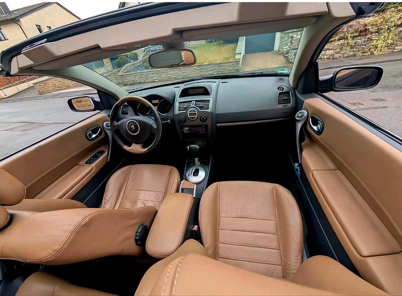 Gebraucht Renault Mégane II 135 PS (99 kW) 2006 Schwarz Limousine