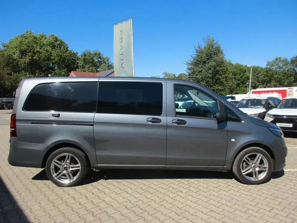 Gebraucht Mercedes Vito 136 PS (100 kW) 2019 Grau Van