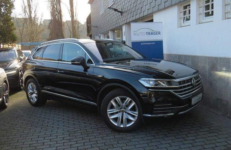 Schwarz Gebraucht 2022 VW Touareg Atmosphere SUV | 45.990 € (Fairer Preis) - Bild 1/4