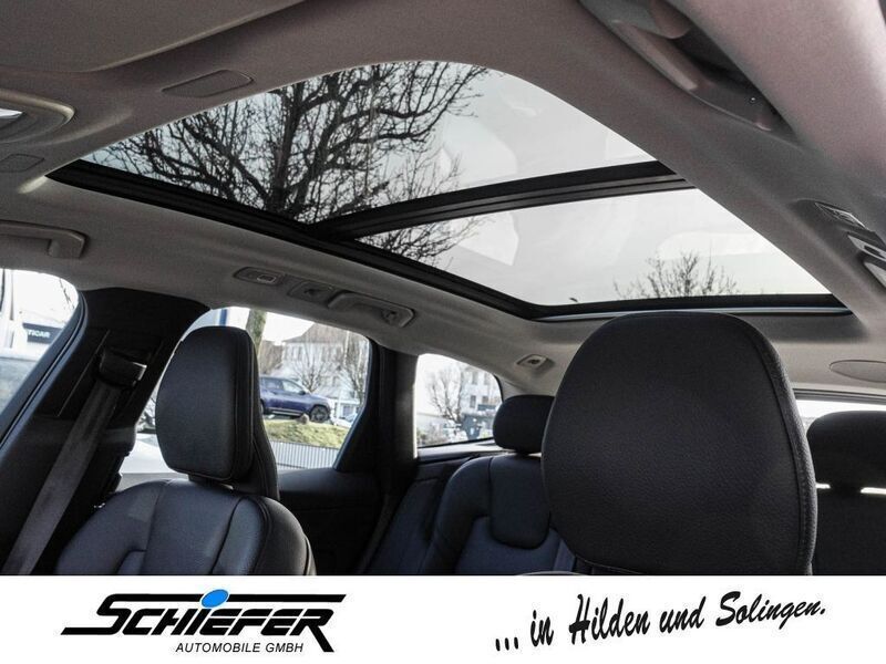 Gebraucht Volvo XC60 Plus 197 PS (144 kW) 2023 Blau SUV