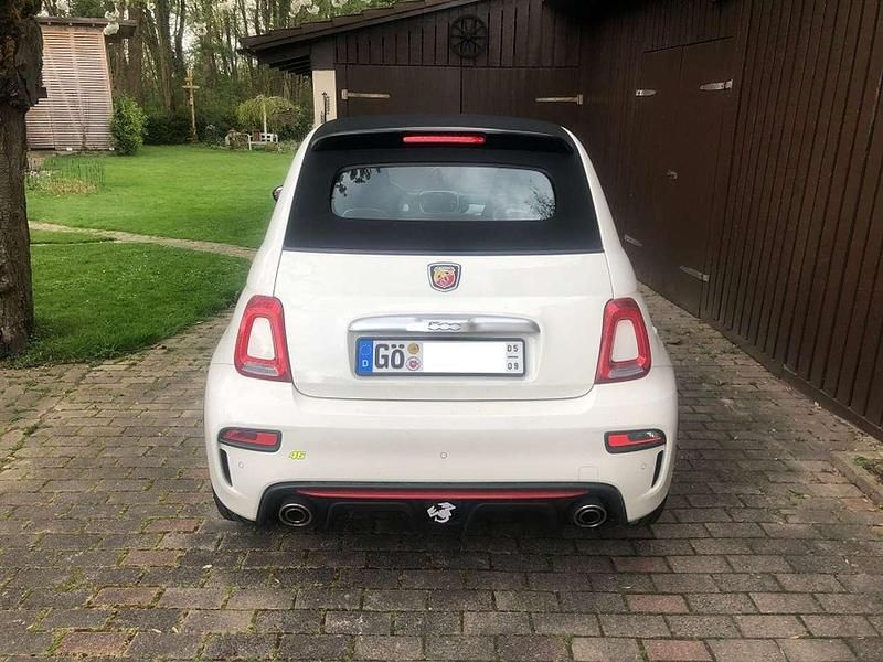 Gebraucht Fiat 500 Abarth 145 PS (106 kW) 2018 Weiß Cabrio