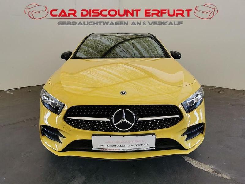 Sonnengelb unilack Gebraucht 2020 Mercedes A250 AMG line Limousine | 23.681 € (Fairer Preis) - Bild 1/4