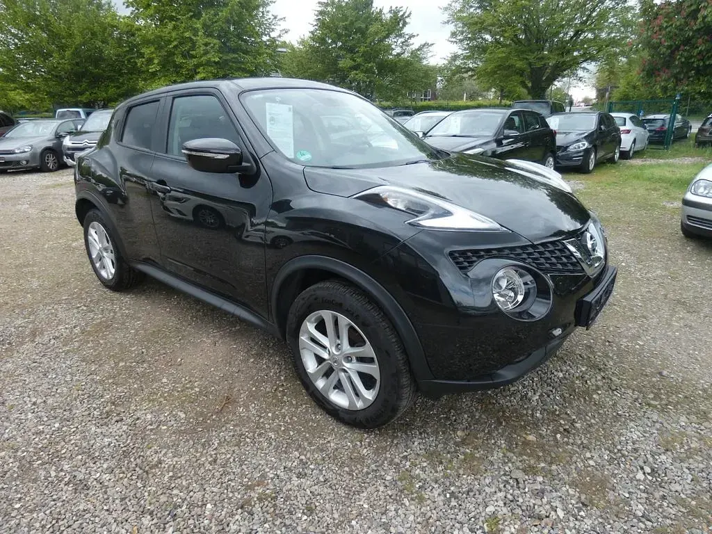 Second-hand Nissan Juke Acenta 116 CP (85 kW) 2018 Negru SUV