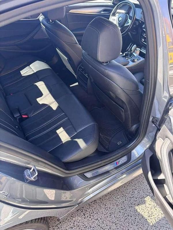 Gebraucht BMW 530 265 PS (194 kW) 2020 Silber Limousine