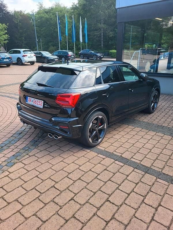 Schwarz Gebraucht 2022 Audi SQ2 SUV | 35.500 € (Superpreis) - Bild 1/4