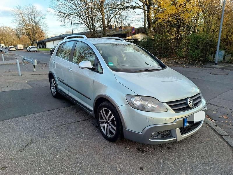 Gebraucht VW Golf V 140 PS (102 kW) 2007 Silber Limousine