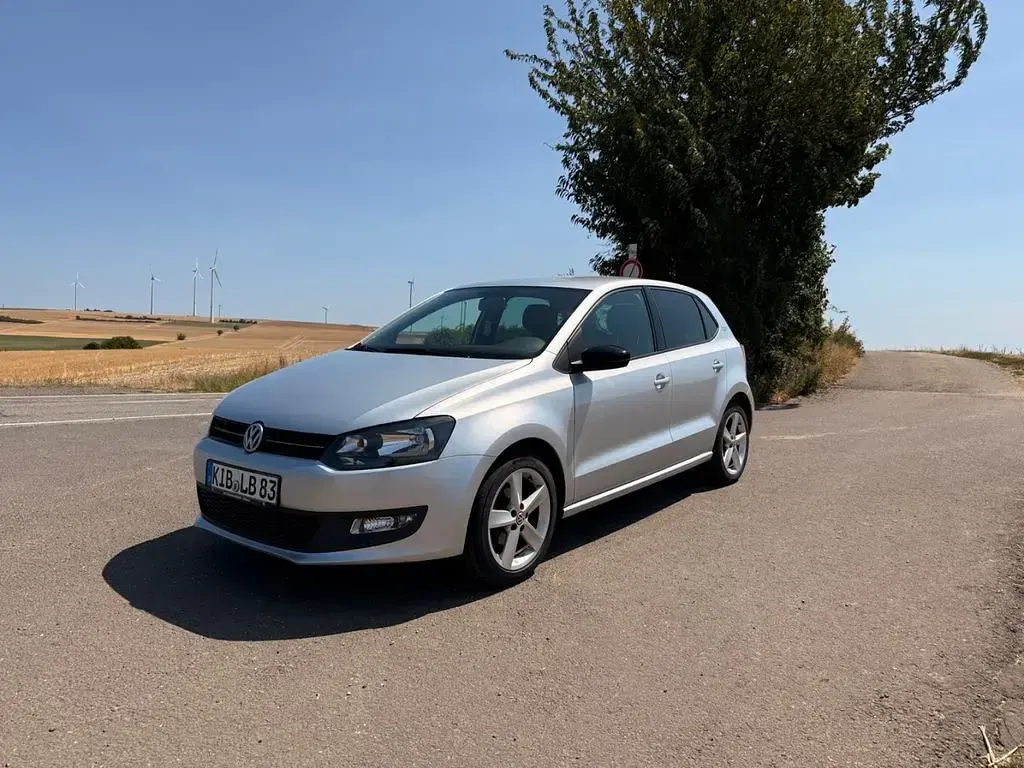 Gebraucht VW Polo Black Edition 90 PS (66 kW) 2013 Silber Kleinwagen