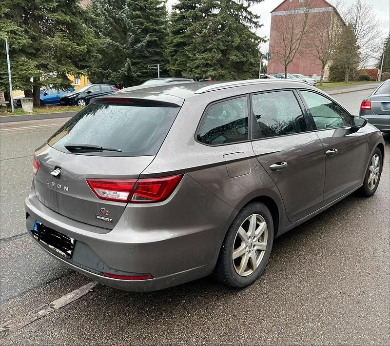 Gebraucht Seat Leon FR 150 PS (110 kW) 2016 Grau Kombi