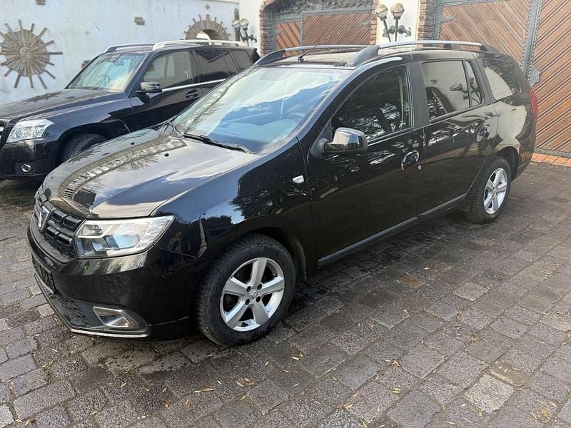 Gebraucht Dacia Logan MCV Lauréate 90 PS (66 kW) 2017 Schwarz Kombi