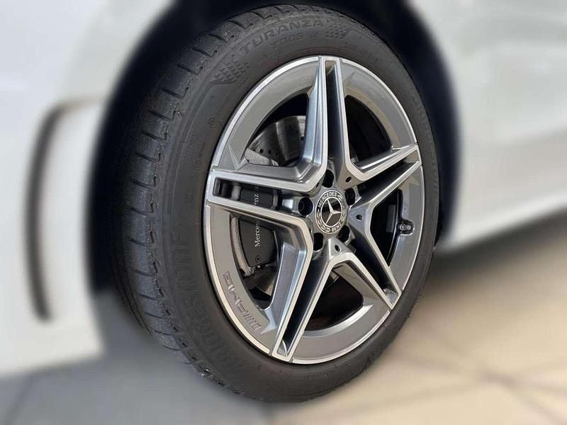 Gebraucht Mercedes B250e AMG 163 PS (119 kW) 2024 Unilack polarweiß Van / Kleinbus