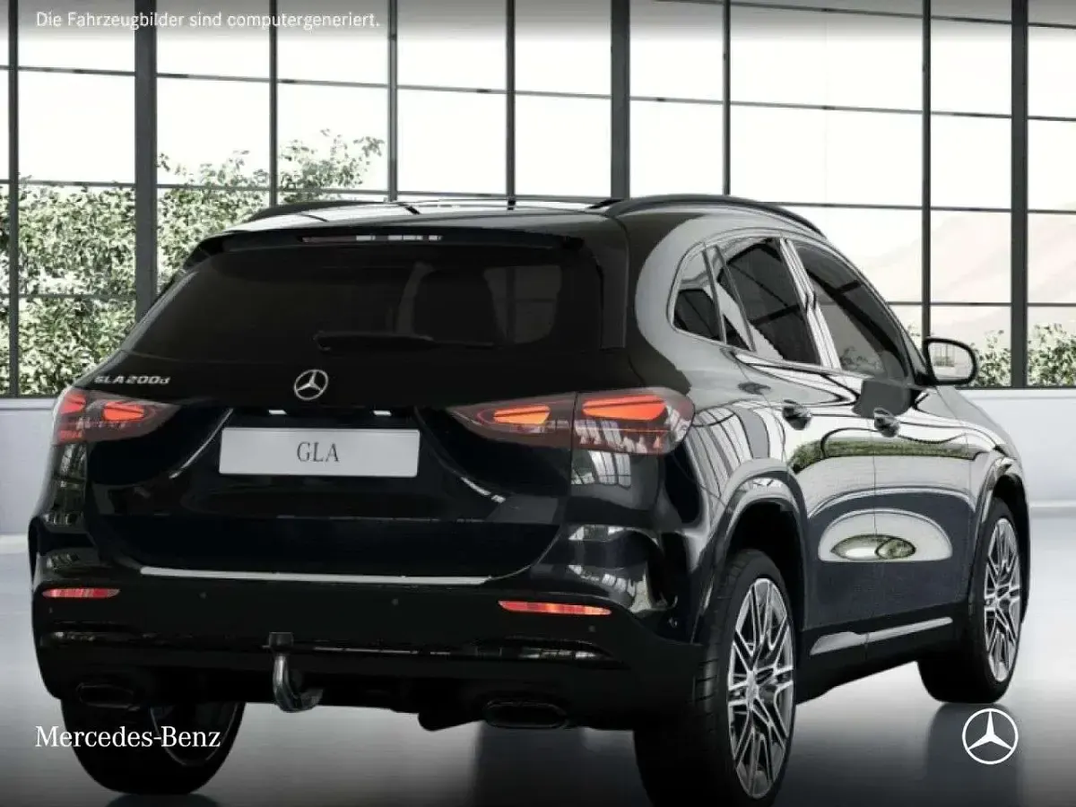 Gebraucht Mercedes GLA200 AMG 150 PS (110 kW) 2026 Schwarz SUV