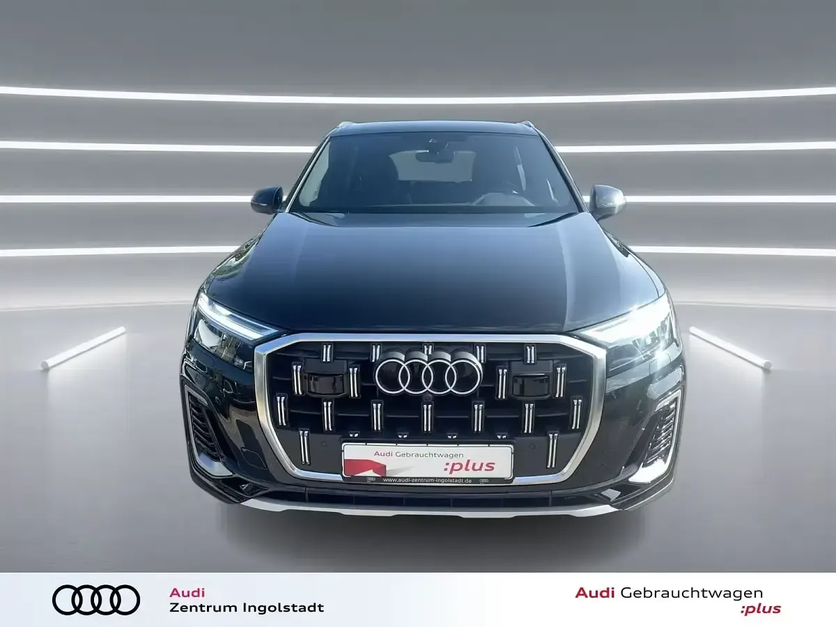 Gebraucht Audi Q7 Comfort 394 PS (289 kW) 2026 Mythosschwarz metallic SUV