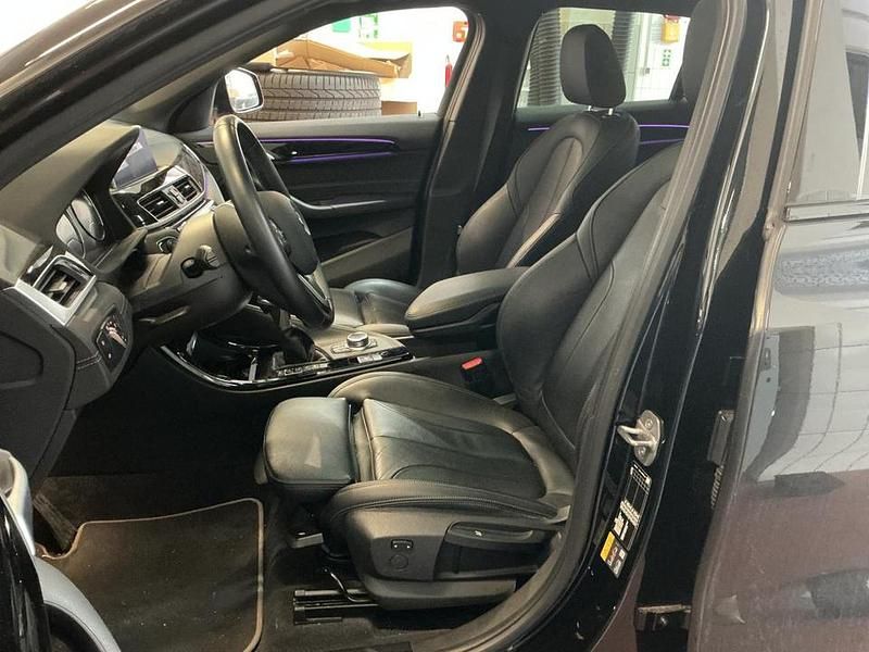 Gebraucht BMW X2 Shadowline 220 PS (161 kW) 2023 Saphirschwarz SUV