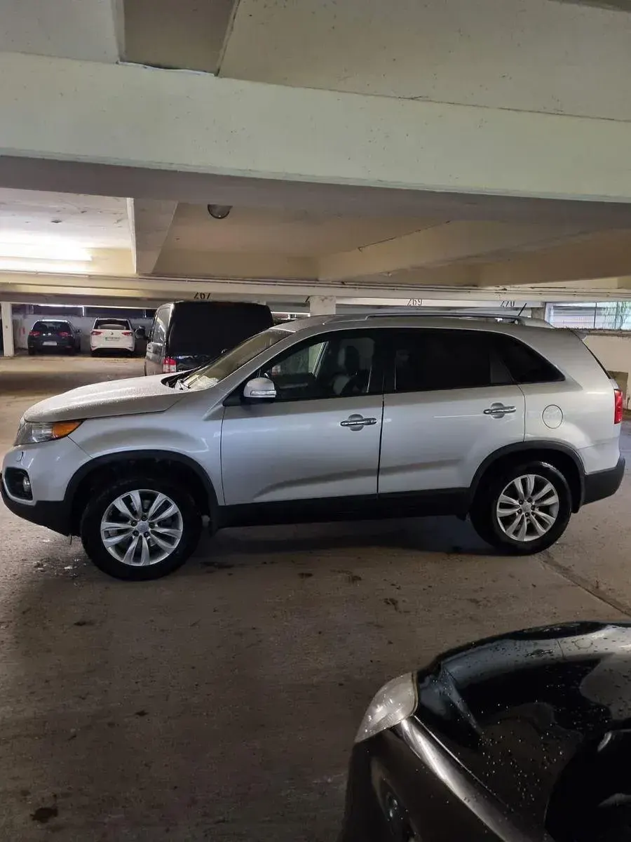 Gebraucht Kia Sorento Attract 197 PS (144 kW) 2010 Silber SUV