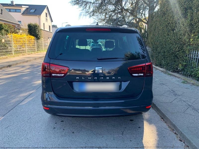 Gebraucht Seat Alhambra Style Plus 184 PS (135 kW) 2015 Grau Van / Kleinbus