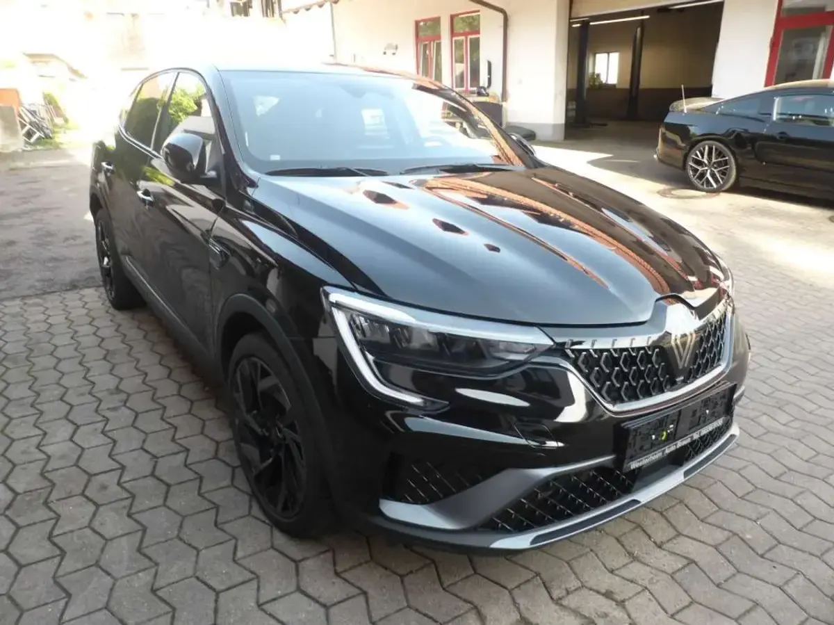 Gebraucht Renault Arkana Esprit Alpine 140 PS (102 kW) 2025 Schwarzmetallic SUV