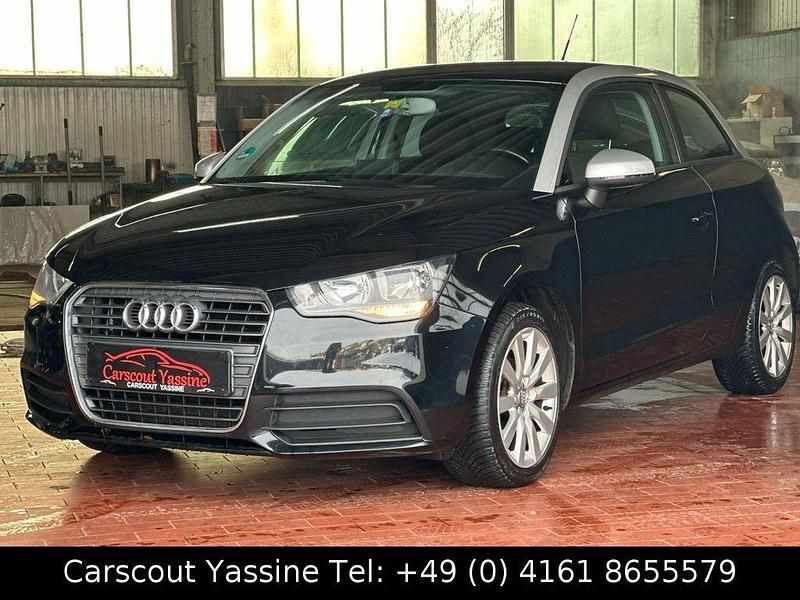 Gebraucht Audi A1 Attraction 86 PS (63 kW) 2012 Schwarz Limousine