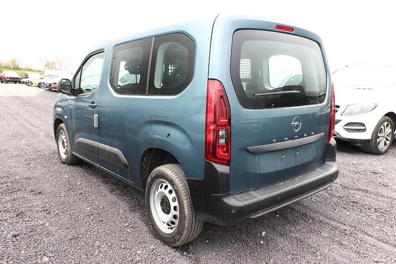Neu Opel Combo Edition 102 PS (75 kW) 2025 Blau metallic Van / Kleinbus
