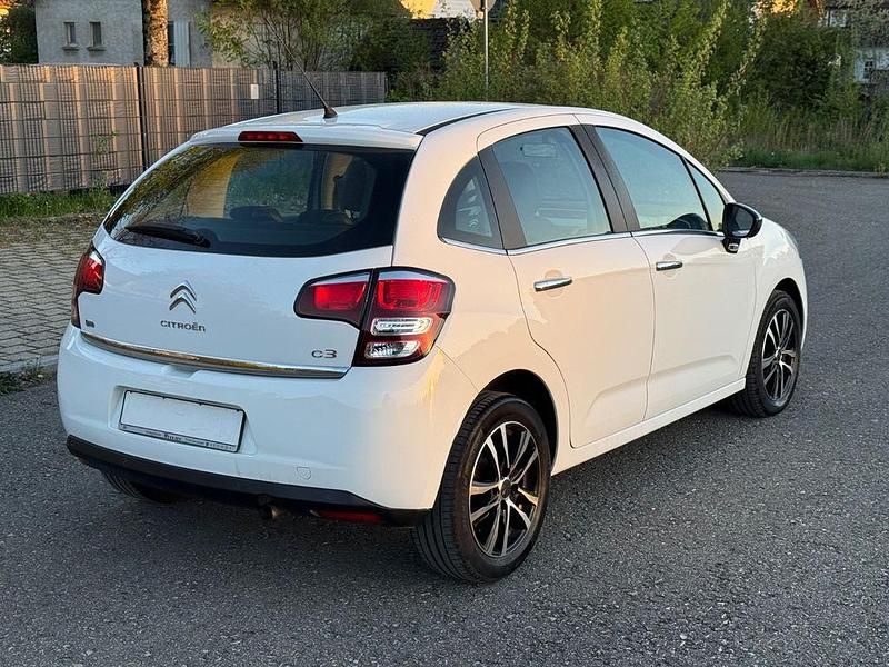 Gebraucht Citroën C3 92 PS (67 kW) 2013 Weiß Limousine