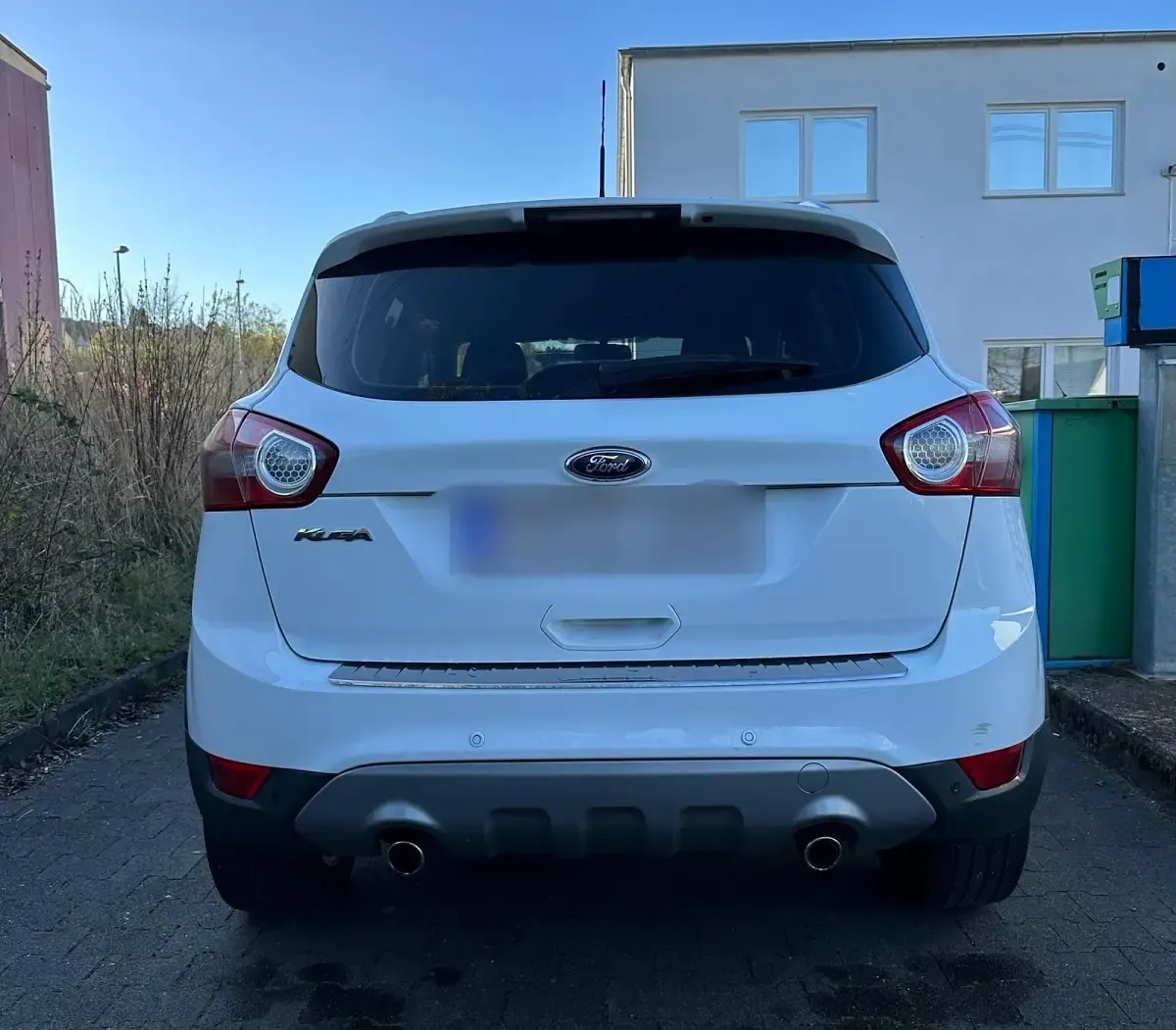 Używany Ford Kuga 140 KM (102 kW) 2012 Biały SUV