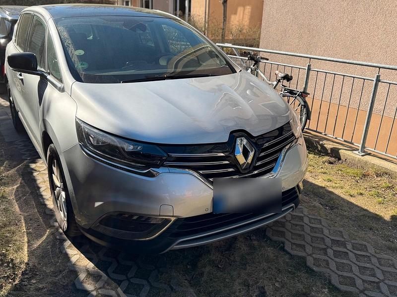 Gebraucht Renault Espace 130 PS (95 kW) 2017 Silber Van / Kleinbus