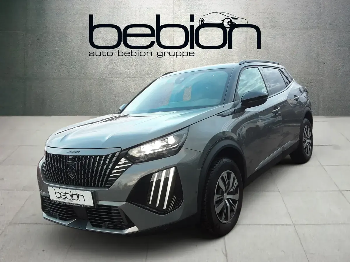 Gebraucht Peugeot 2008 GT 131 PS (96 kW) 2024 SUV