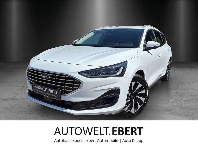 Neu Ford Focus Titanium 155 PS (114 kW) 2025 Frozen white Kombi