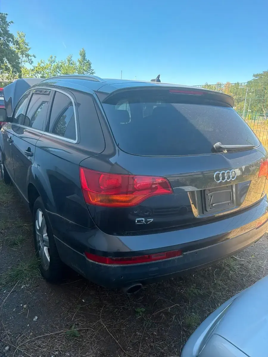 Gebraucht Audi Q7 280 PS (205 kW) 2005 Schwarz SUV