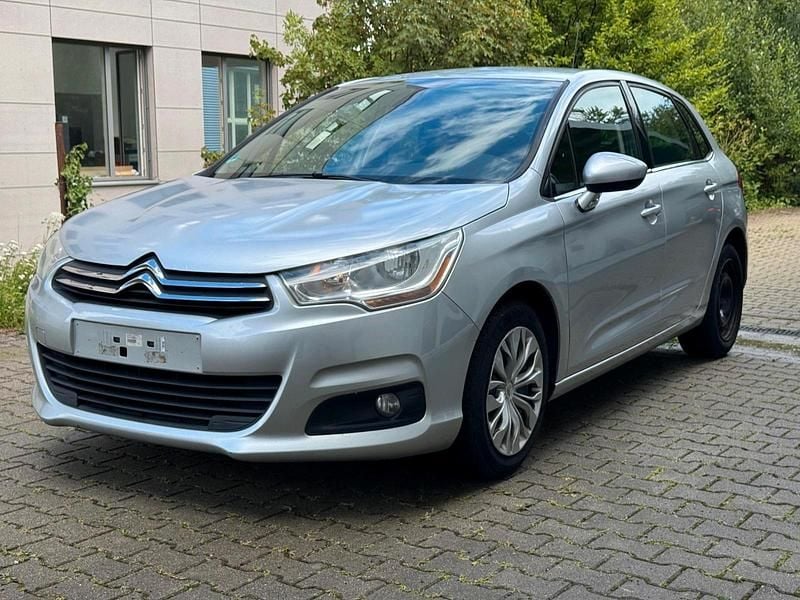 Silber Gebraucht 2013 Citroën C4 Limousine | 3.150 € (Fairer Preis) - Bild 1/4