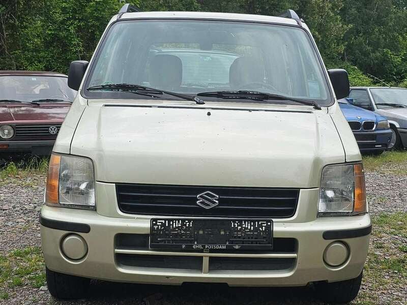 Gold Gebraucht 2000 Suzuki Wagon R+ GL Kombi | 1.050 € (Teuer) - Bild 1/4