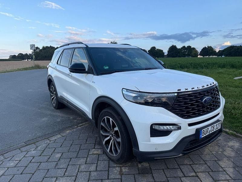 Weiß Gebraucht 2020 Ford Explorer ST-Line SUV | 37.500 € (Fairer Preis) - Bild 1/4
