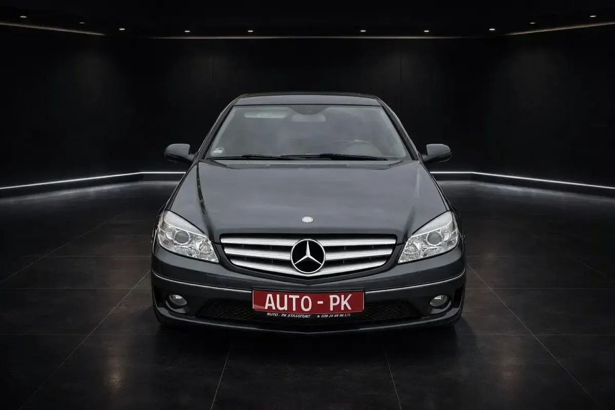 Gebraucht Mercedes CLC180 143 PS (105 kW) 2010 Grau Coupé