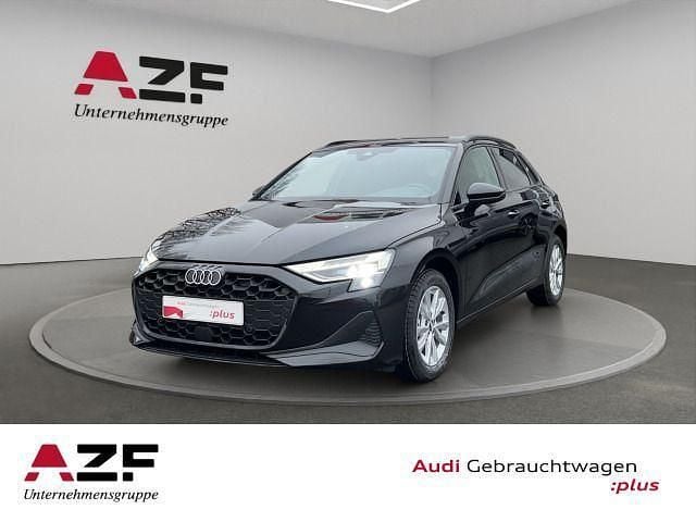Schwarz Gebraucht 2024 Audi A3 Sportback Ambiente Limousine | 29.280 € (Guter Preis) - Bild 1/4