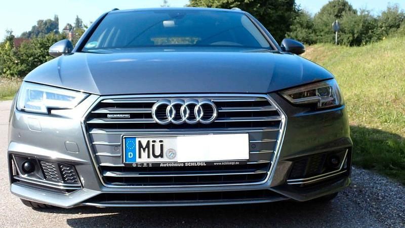 Grau Gebraucht 2016 Audi A4 S-Line Kombi | 20.500 € (Fairer Preis) - Bild 1/4