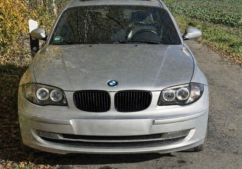 Gebraucht BMW 123 Sport Line 204 PS (150 kW) 2008 Grau Kleinwagen