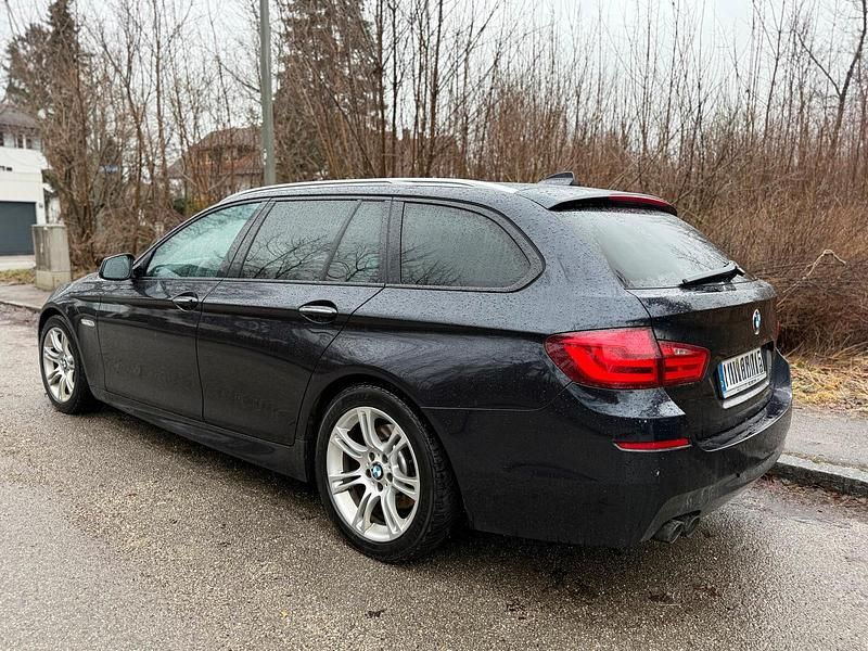 Gebraucht BMW 530 M Sport 258 PS (189 kW) 2011 Schwarz Kombi