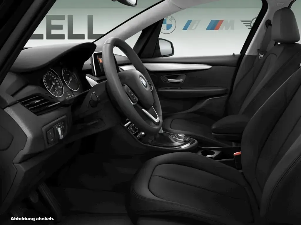 Gebraucht BMW 218 Active Tourer Advantage 136 PS (100 kW) 2014 Saphirschwarz Van / Kleinbus