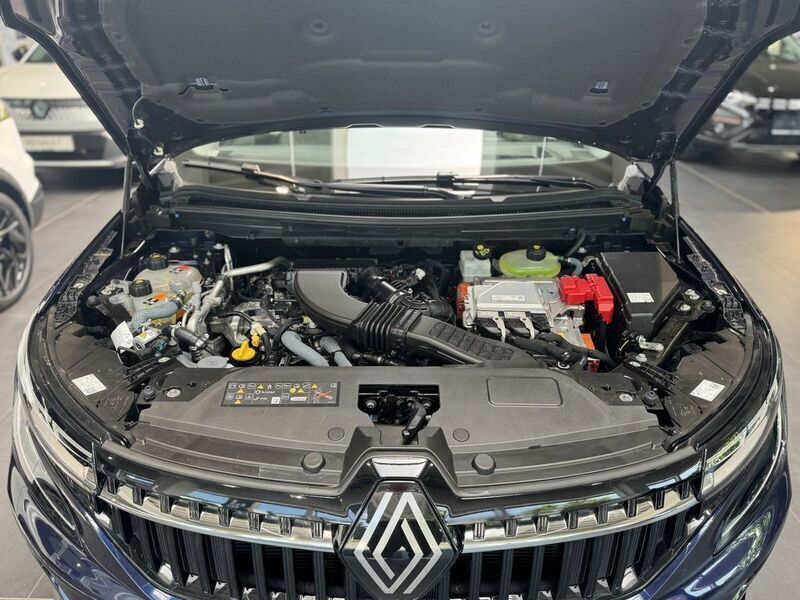 Gebraucht Renault Espace Iconic 200 PS (147 kW) 2023 Nachtblau metallic Van / Kleinbus