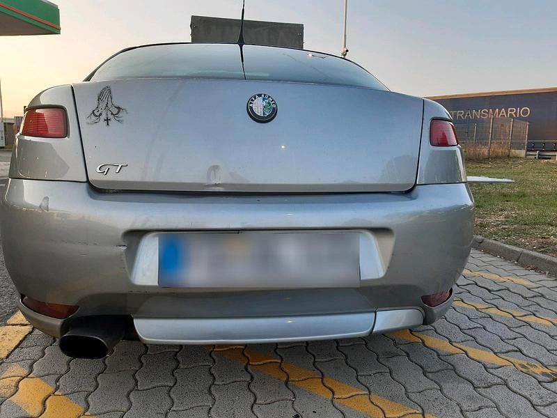 Gebraucht Alfa Romeo GT 150 PS (110 kW) 2004 Silber Coupé