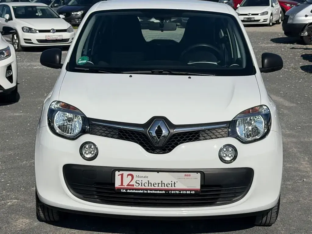 Gebraucht Renault Twingo Life 69 PS (50 kW) 2016 Weiß Kleinwagen
