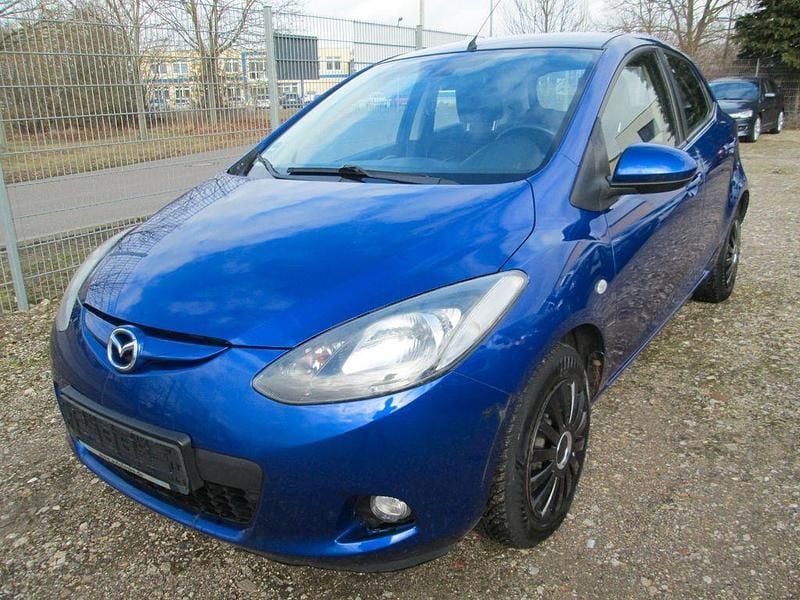 Gebraucht Mazda 2 Independence 75 PS (55 kW) 2008 Blau Kleinwagen