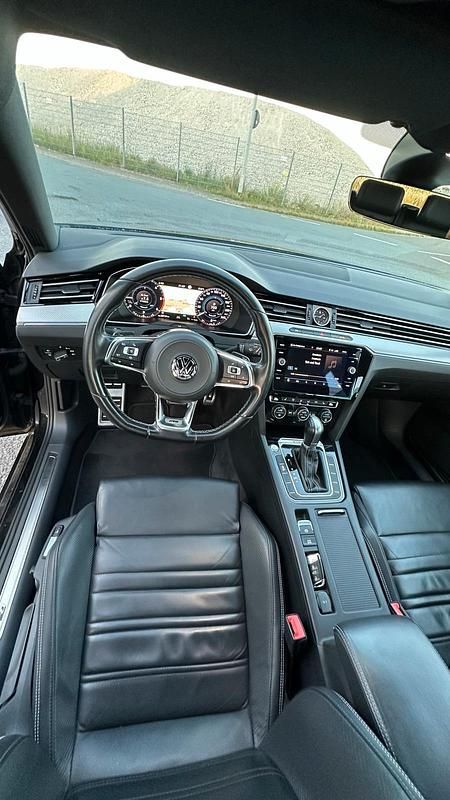 Brugt VW Passat R-line 190 HK (139 kW) 2018 Stationcar