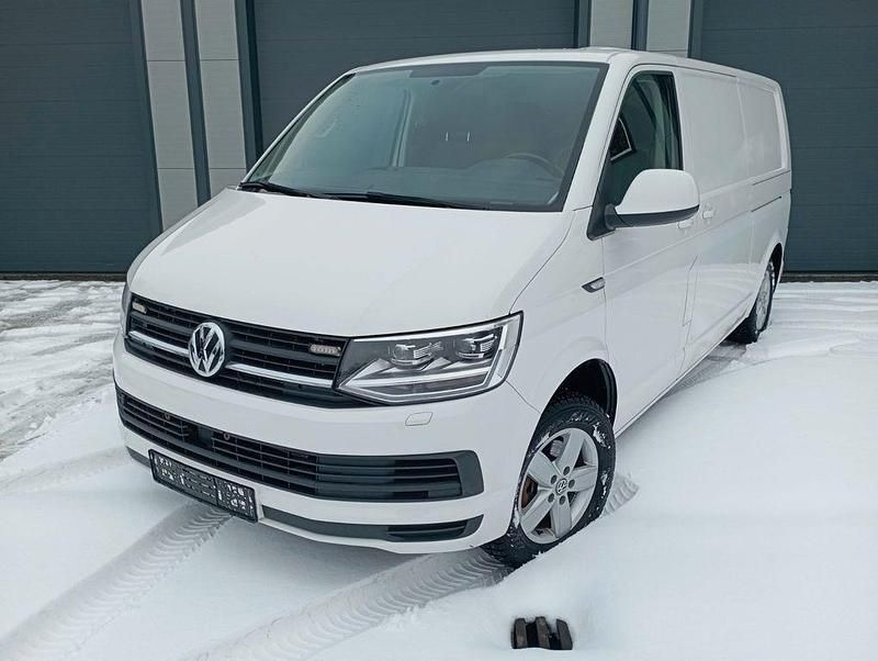 Weiß Gebraucht 2016 VW Transporter Van | 17.000 € - Bild 1/4