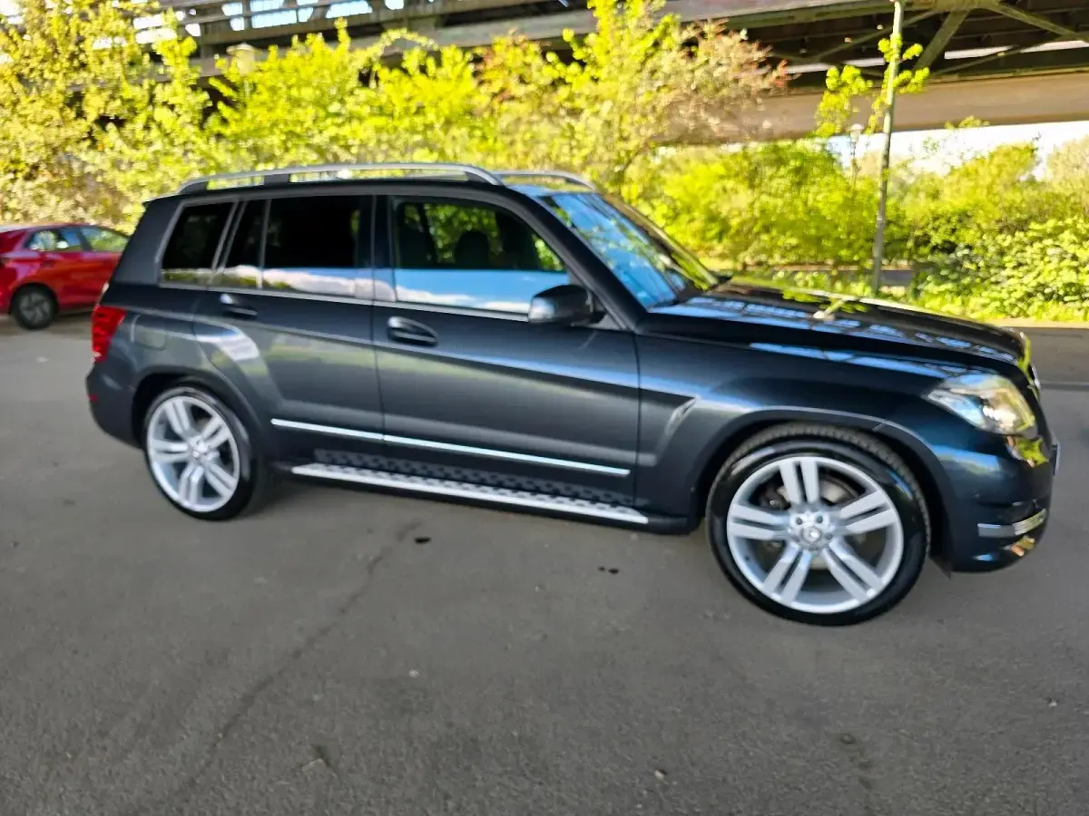 Gebraucht Mercedes GLK350 265 PS (194 kW) 2013 Blau SUV