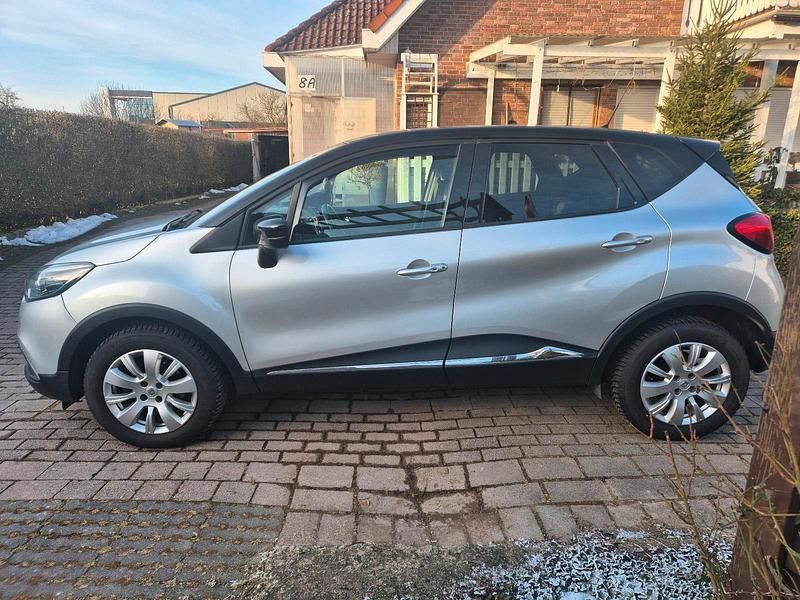 Gebraucht Renault Captur Luxe 91 PS (66 kW) 2015 Grau SUV
