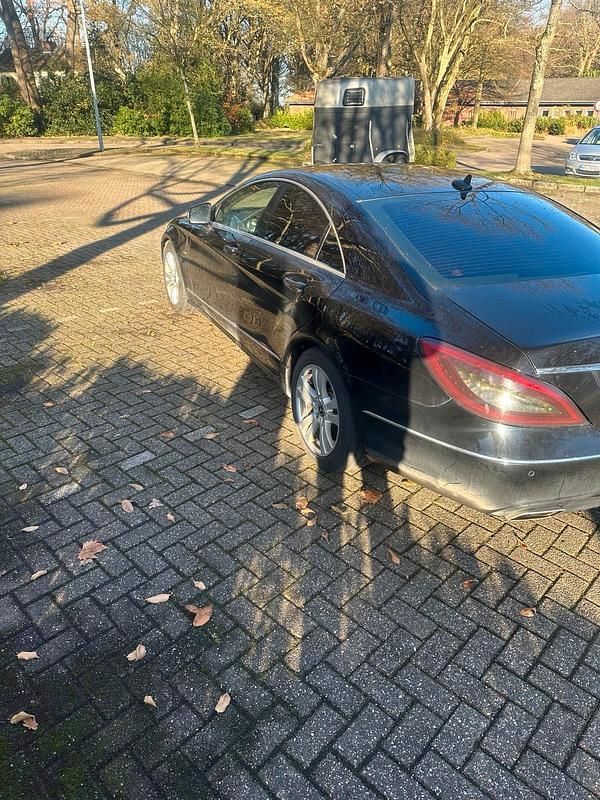 Gebraucht Mercedes CLS350 306 PS (225 kW) 2011 Schwarz Coupé