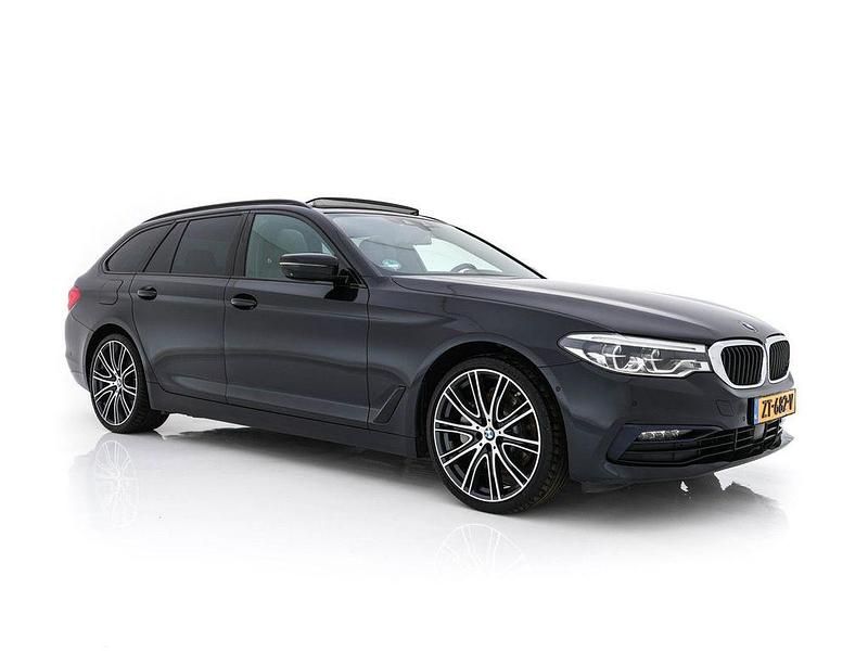 Gebraucht BMW 530 Executive 266 PS (195 kW) 2018 Schwarz Kombi