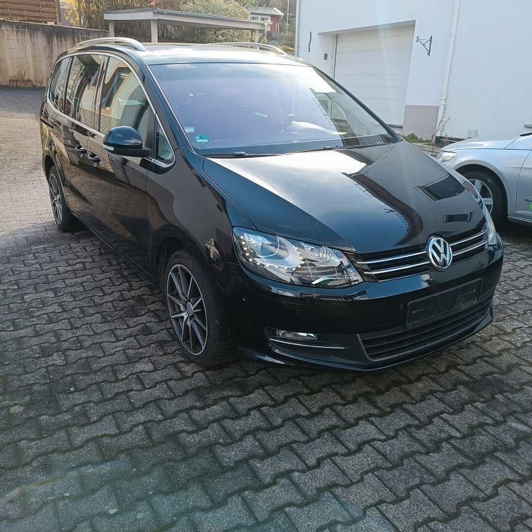 Gebraucht VW Sharan Highline 140 PS (102 kW) 2011 Schwarz Van / Kleinbus