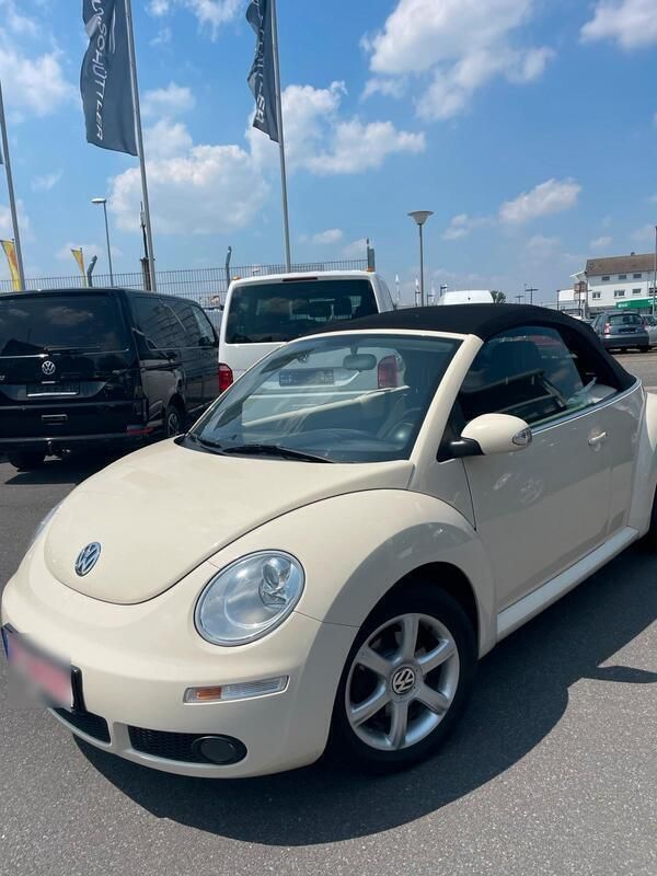 Beige Gebraucht 2009 VW Beetle Cabrio | 6.000 € - Bild 1/4